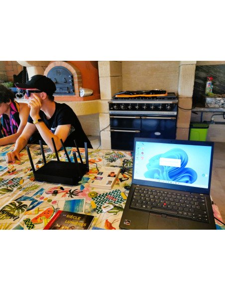 Apprendre et découvrir la sécurité de l'information en immersion chez un professeur